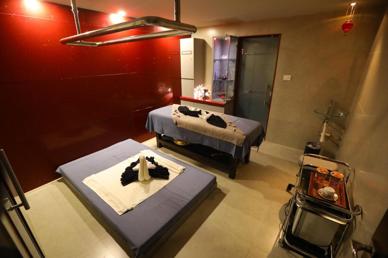 V 7 Hotel Chennai Luaran gambar